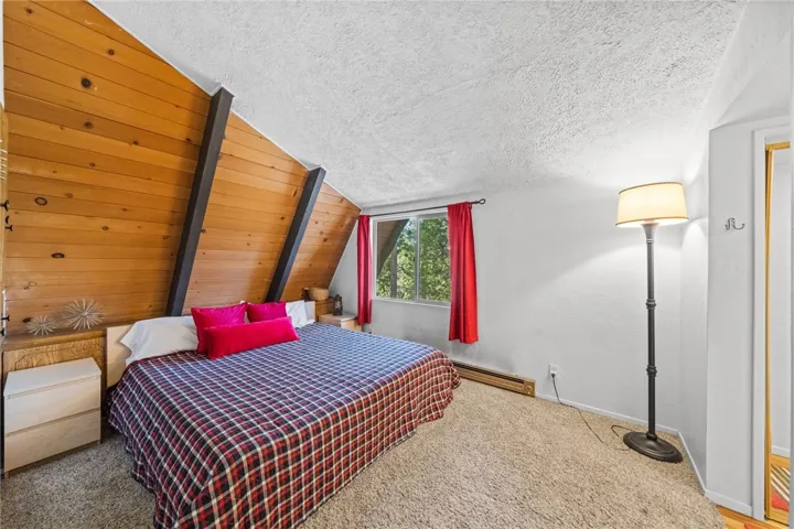 27197 Bernina Drive, Lake Arrowhead, California 92352