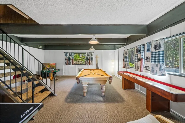 27197 Bernina Drive, Lake Arrowhead, California 92352