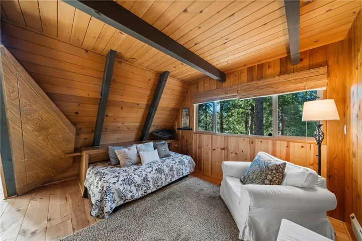 27197 Bernina Drive, Lake Arrowhead, California 92352