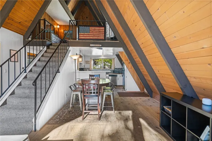 27197 Bernina Drive, Lake Arrowhead, California 92352