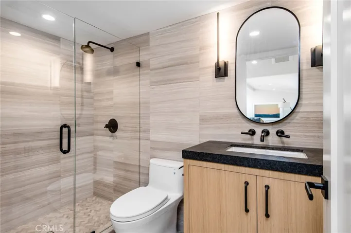 1027 W Bay Ave Unit B, Newport Beach, California 92663
