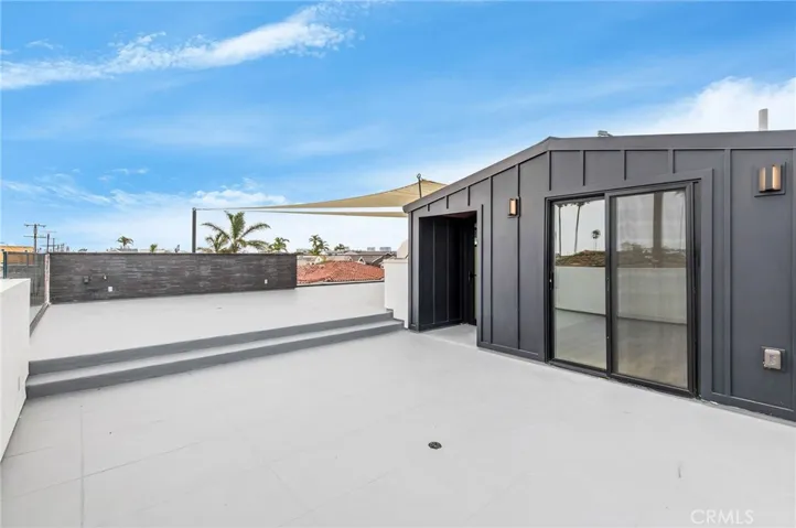 1027 W Bay Ave Unit B, Newport Beach, California 92663