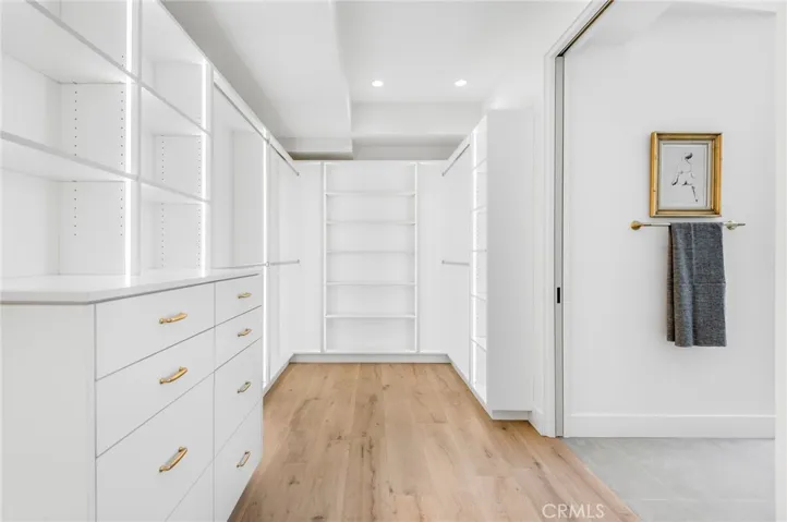 1027 W Bay Ave Unit B, Newport Beach, California 92663