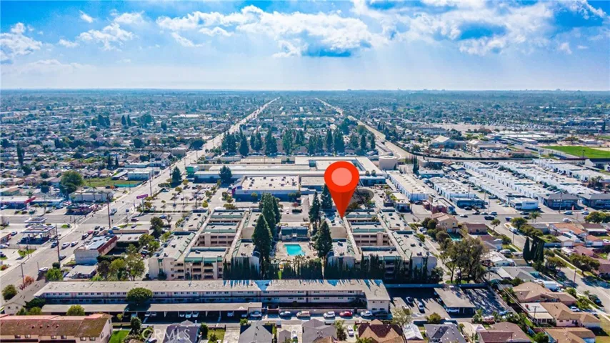 12121 Centralia St 102, Lakewood, California 90715