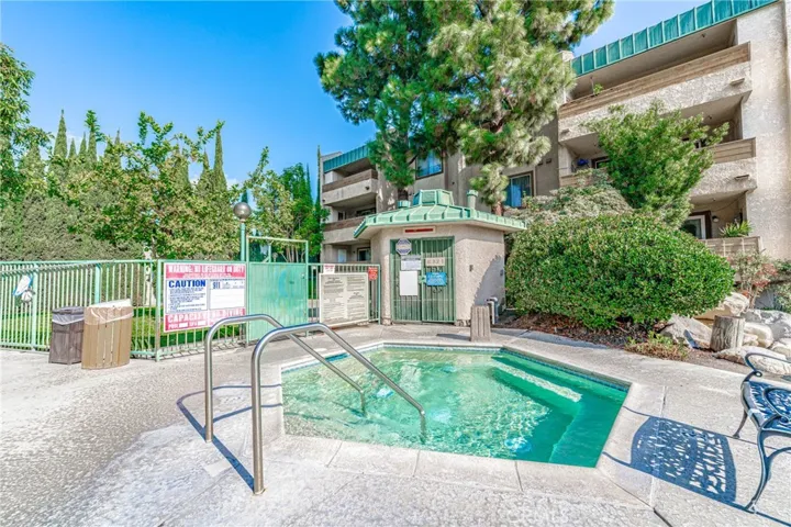 12121 Centralia St 102, Lakewood, California 90715