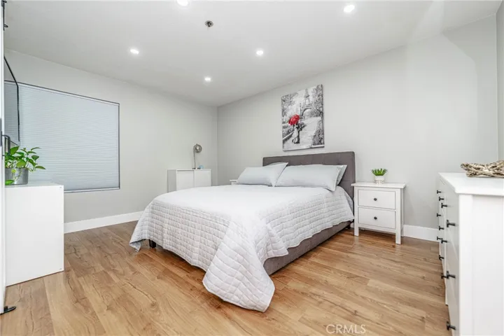 12121 Centralia St 102, Lakewood, California 90715