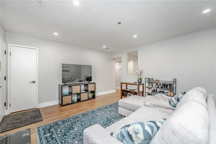 12121 Centralia St 102, Lakewood, California 90715