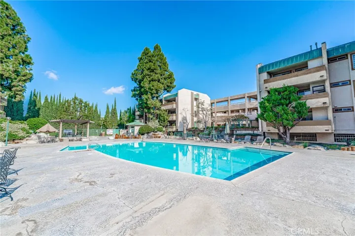 12121 Centralia St 102, Lakewood, California 90715