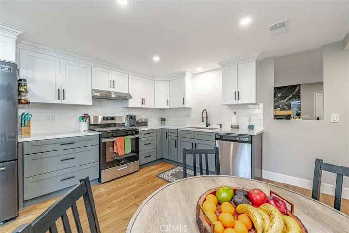 12121 Centralia St 102, Lakewood, California 90715