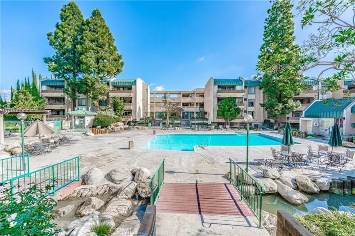 12121 Centralia St 102, Lakewood, California 90715