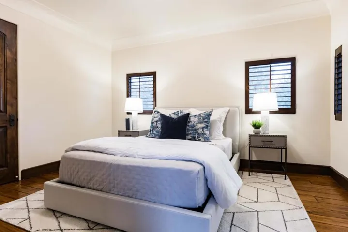1060 Palo Alto Avenue, Palo Alto, California 94301
