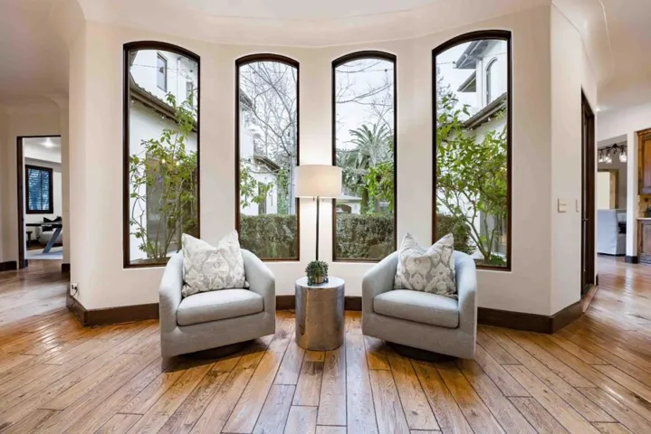 1060 Palo Alto Avenue, Palo Alto, California 94301