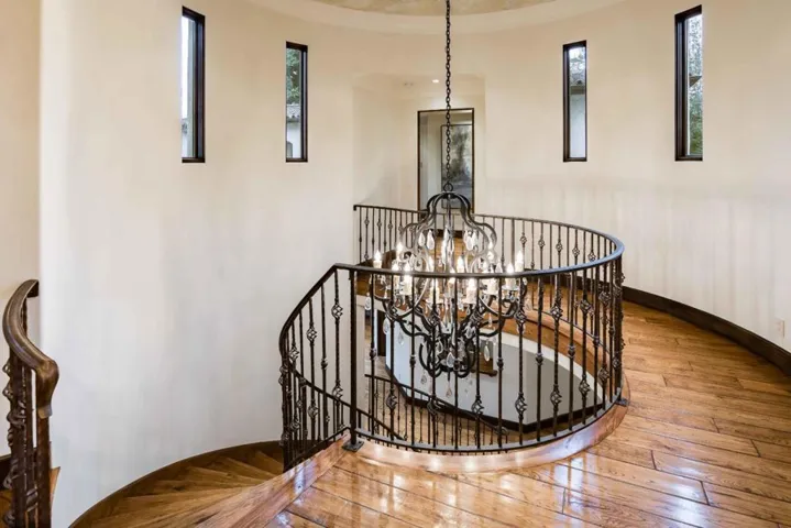 1060 Palo Alto Avenue, Palo Alto, California 94301
