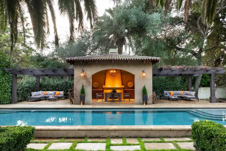 1060 Palo Alto Avenue, Palo Alto, California 94301