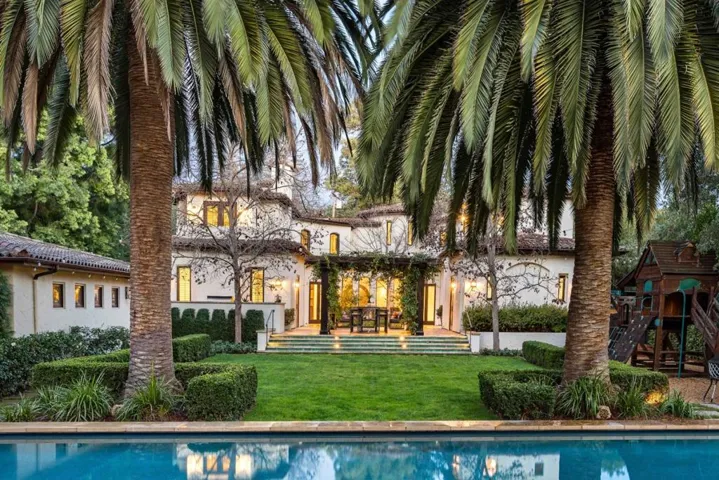 1060 Palo Alto Avenue, Palo Alto, California 94301