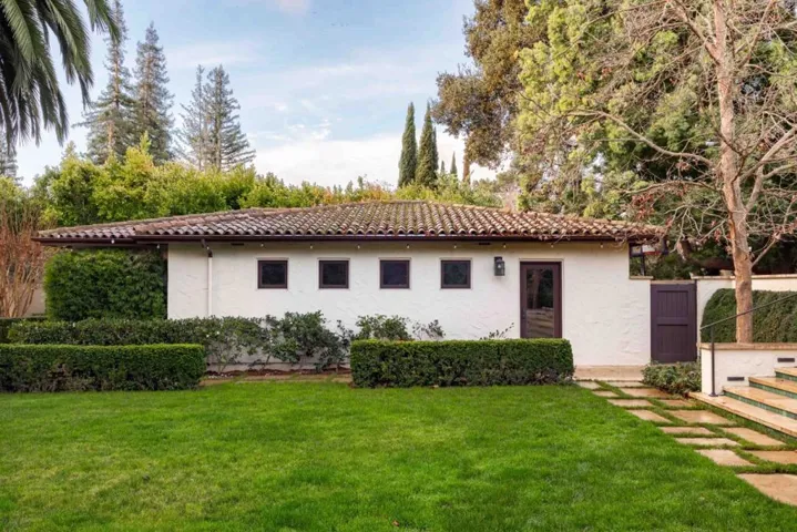 1060 Palo Alto Avenue, Palo Alto, California 94301