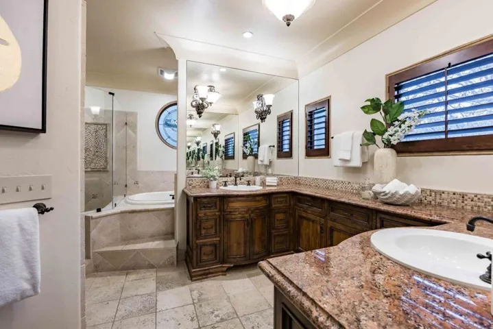 1060 Palo Alto Avenue, Palo Alto, California 94301