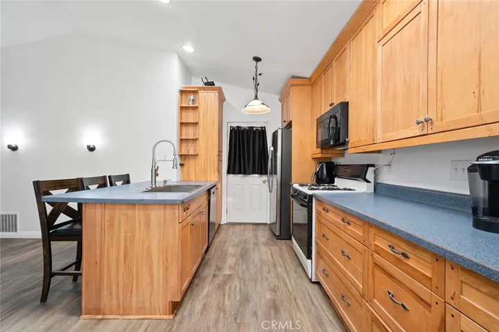 3722 Elk Creek Way, Ontario, California 91761