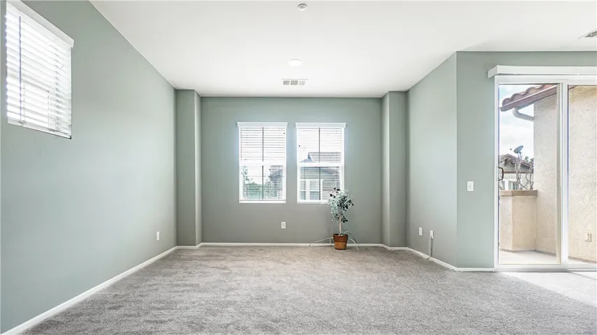 Living Room - Balcony