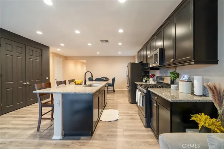 44048 Pagoda Way, Lancaster, California 93536