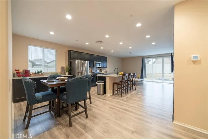 44048 Pagoda Way, Lancaster, California 93536