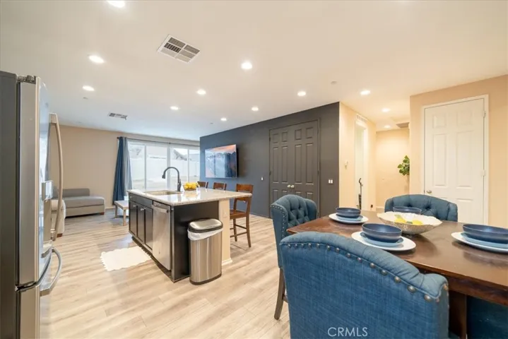 44048 Pagoda Way, Lancaster, California 93536