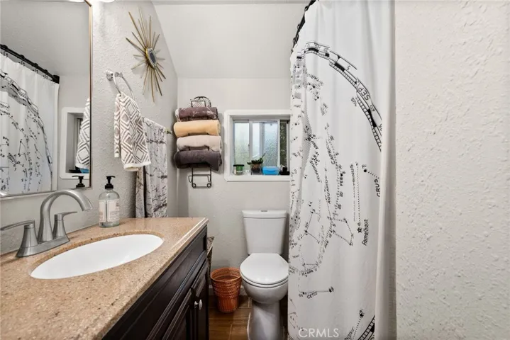 21874 Plunge Road, Crestline, California 92325