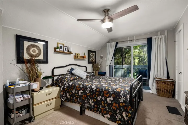 21874 Plunge Road, Crestline, California 92325