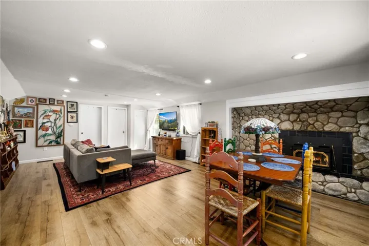 21874 Plunge Road, Crestline, California 92325