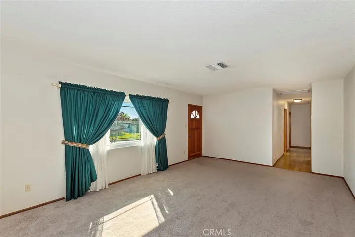 27242 Crest Street, Highland, California 92346