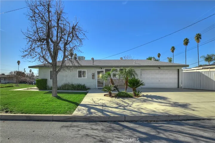 27242 Crest Street, Highland, California 92346
