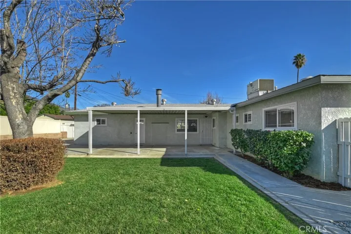 27242 Crest Street, Highland, California 92346