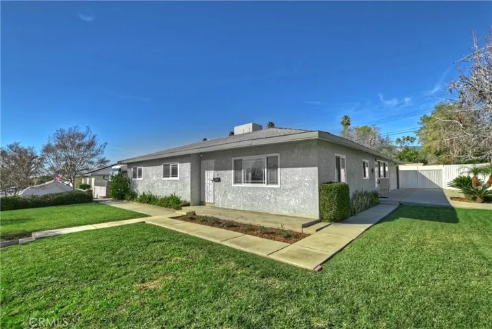 27242 Crest Street, Highland, California 92346