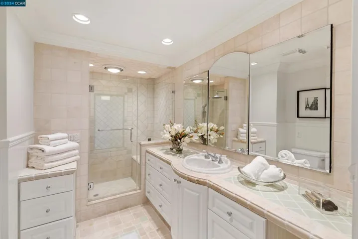 3334 N Lucille Ln, Lafayette, California 94549