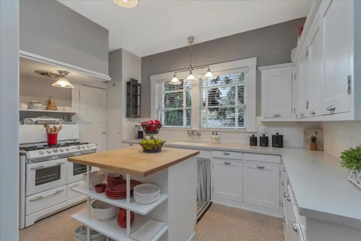 5299 Mckee Road, San Jose, California 95127
