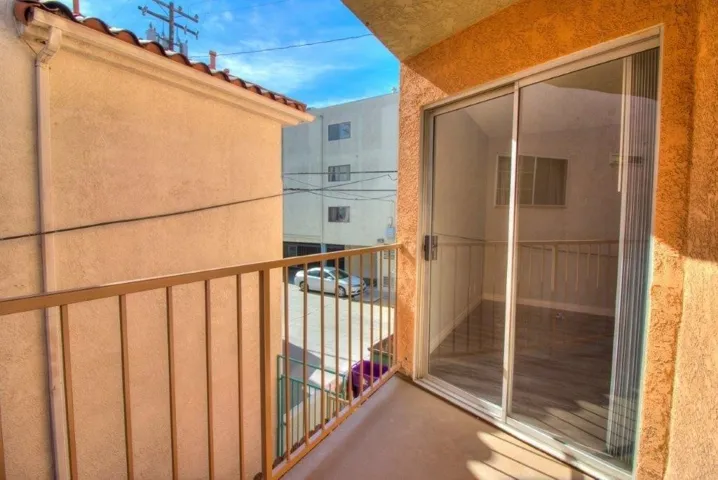 1365 Newport Avenue, Long Beach, California 90804