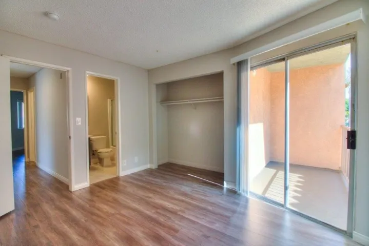 1365 Newport Avenue, Long Beach, California 90804