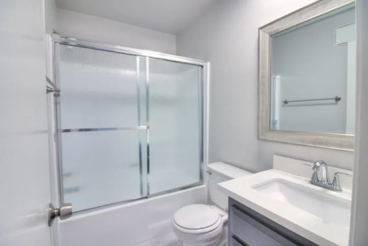 1365 Newport Avenue, Long Beach, California 90804