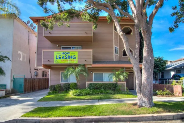 1365 Newport Avenue, Long Beach, California 90804