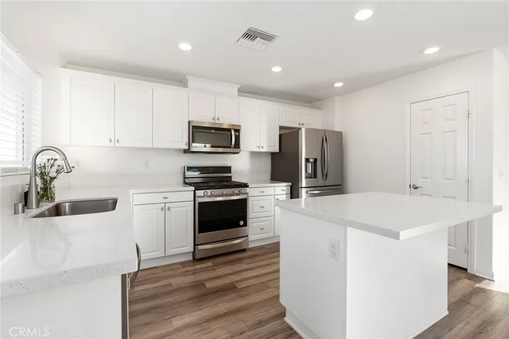26607 Calle Celia, Menifee, California 92585