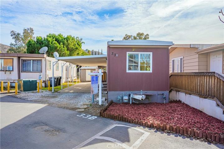 300 N Ellis Street Unit 33B, Lake Elsinore, California 92530