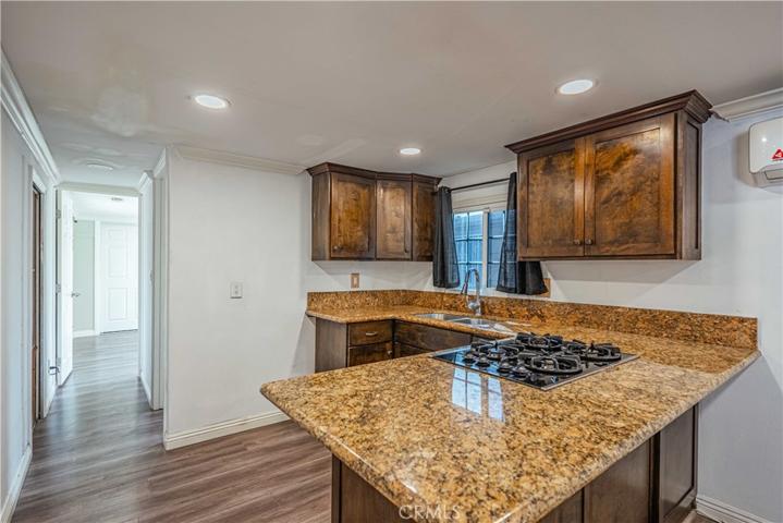 300 N Ellis Street Unit 33B, Lake Elsinore, California 92530