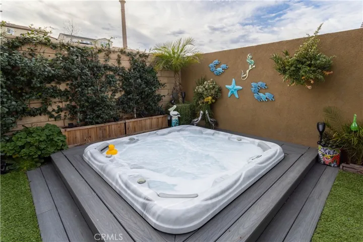 25103 Limetree Lane, Canyon Country, California 91387