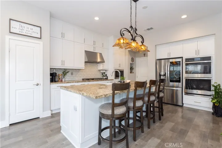 25103 Limetree Lane, Canyon Country, California 91387