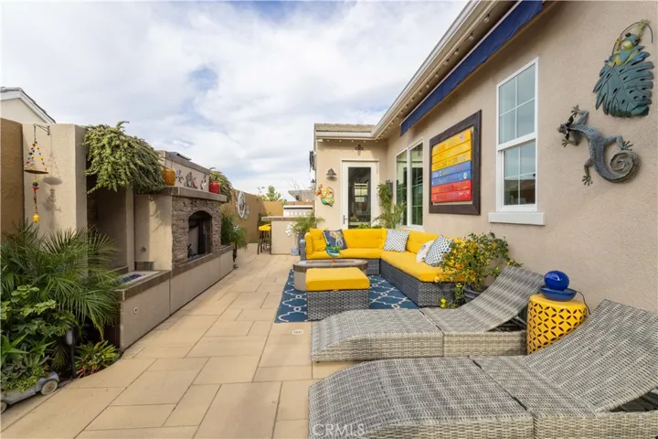 25103 Limetree Lane, Canyon Country, California 91387