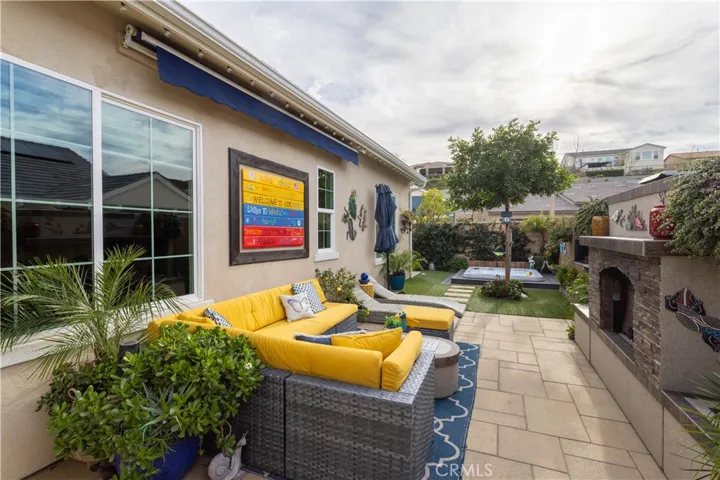 25103 Limetree Lane, Canyon Country, California 91387