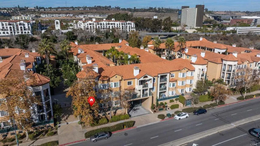 2220 Camino De La Reina 104, San Diego, California 92108