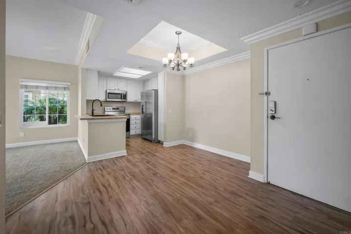2220 Camino De La Reina 104, San Diego, California 92108