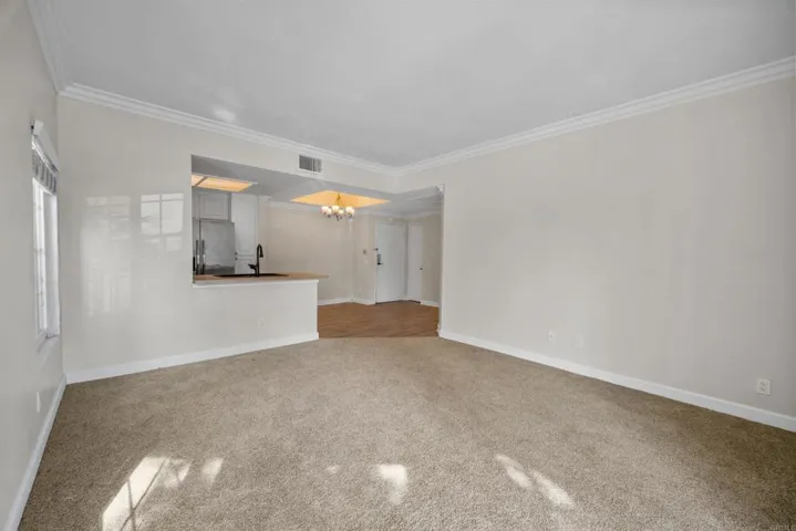 2220 Camino De La Reina 104, San Diego, California 92108