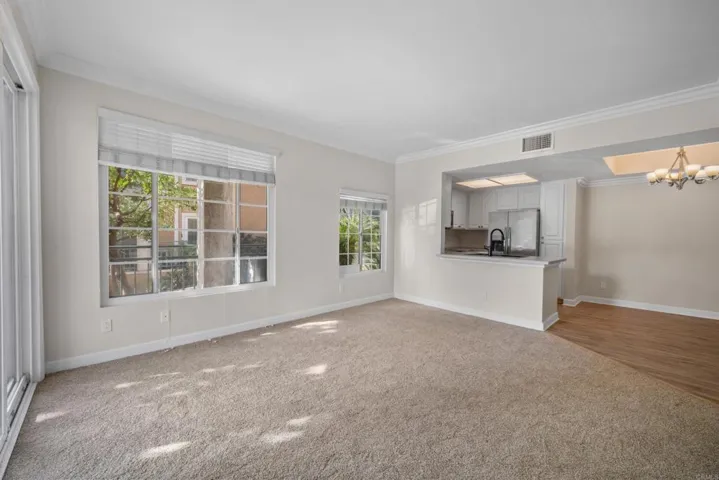 2220 Camino De La Reina 104, San Diego, California 92108